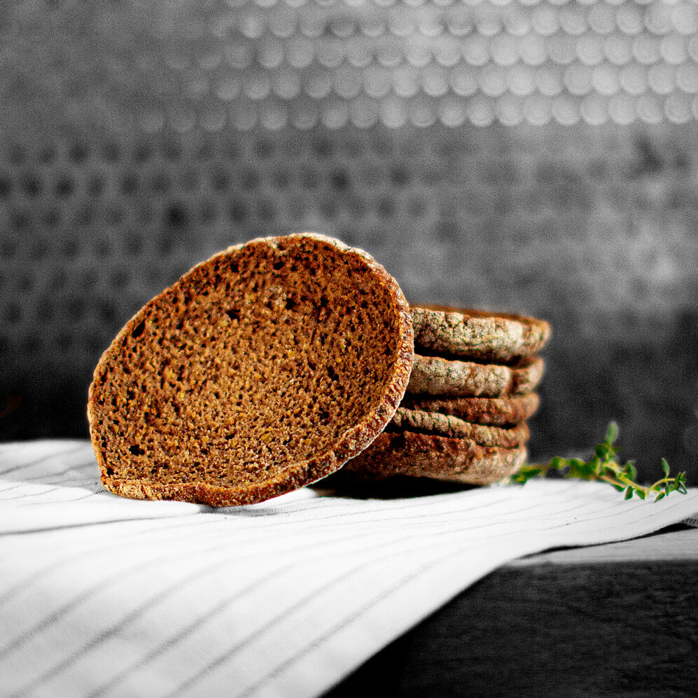 Hannu 100% Gluteeniton Tumma Jälkiuunipala